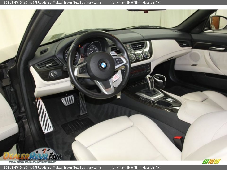 Ivory White Interior - 2011 BMW Z4 sDrive35i Roadster Photo #4