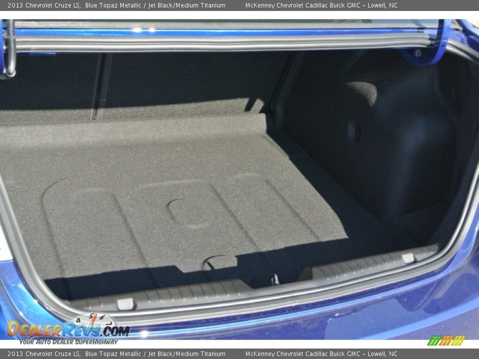 2013 Chevrolet Cruze LS Blue Topaz Metallic / Jet Black/Medium Titanium Photo #17