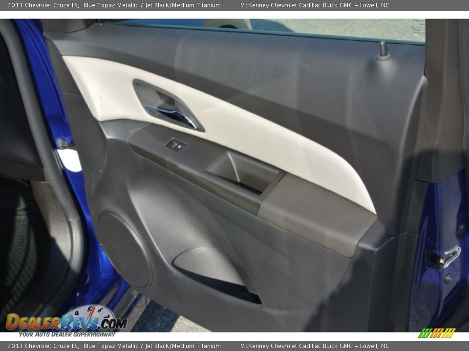 2013 Chevrolet Cruze LS Blue Topaz Metallic / Jet Black/Medium Titanium Photo #19