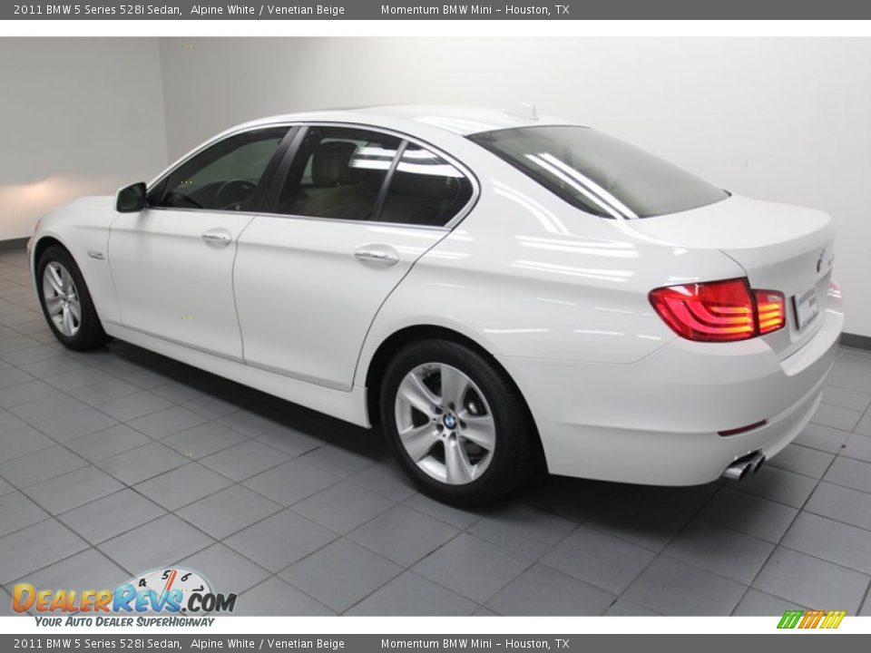 2011 BMW 5 Series 528i Sedan Alpine White / Venetian Beige Photo #5