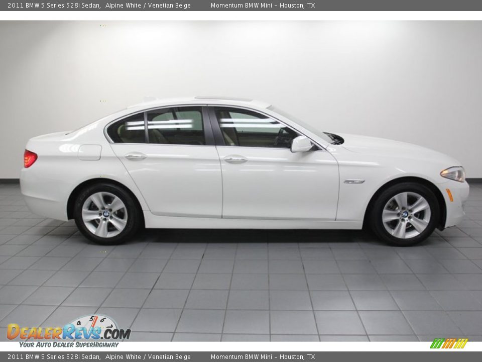 2011 BMW 5 Series 528i Sedan Alpine White / Venetian Beige Photo #7