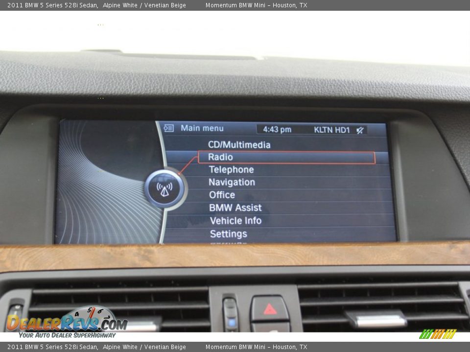 2011 BMW 5 Series 528i Sedan Alpine White / Venetian Beige Photo #21