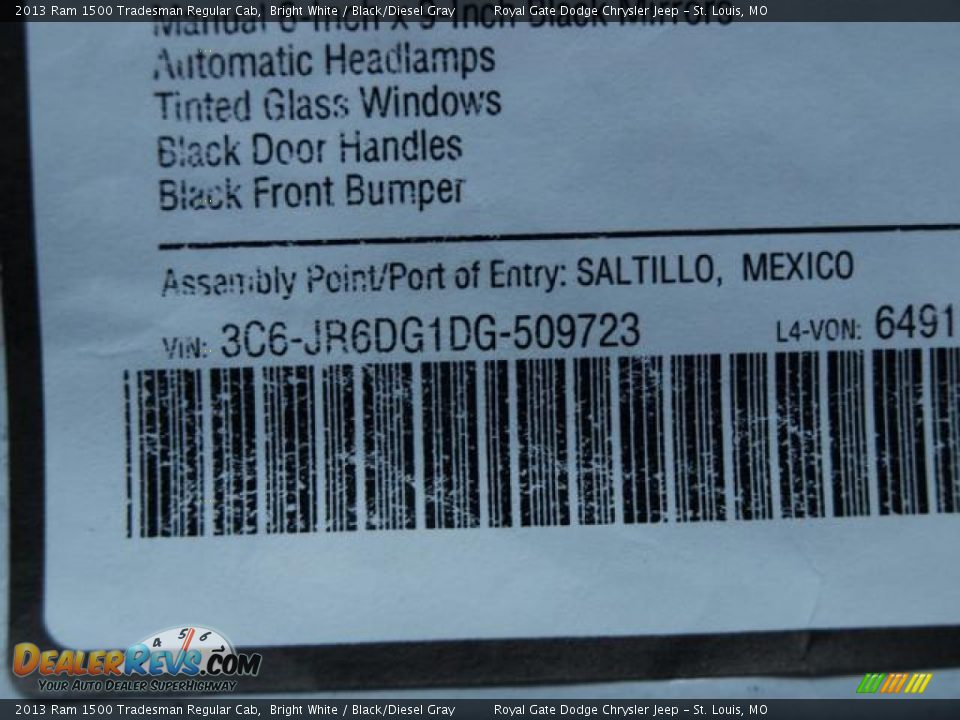 2013 Ram 1500 Tradesman Regular Cab Bright White / Black/Diesel Gray Photo #9