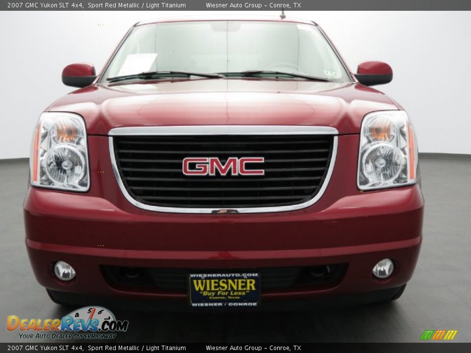 2007 GMC Yukon SLT 4x4 Sport Red Metallic / Light Titanium Photo #2