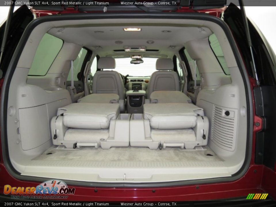 2007 GMC Yukon SLT 4x4 Sport Red Metallic / Light Titanium Photo #9