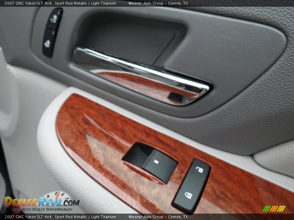 2007 GMC Yukon SLT 4x4 Sport Red Metallic / Light Titanium Photo #13