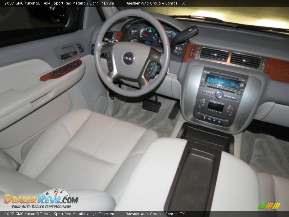 2007 GMC Yukon SLT 4x4 Sport Red Metallic / Light Titanium Photo #21