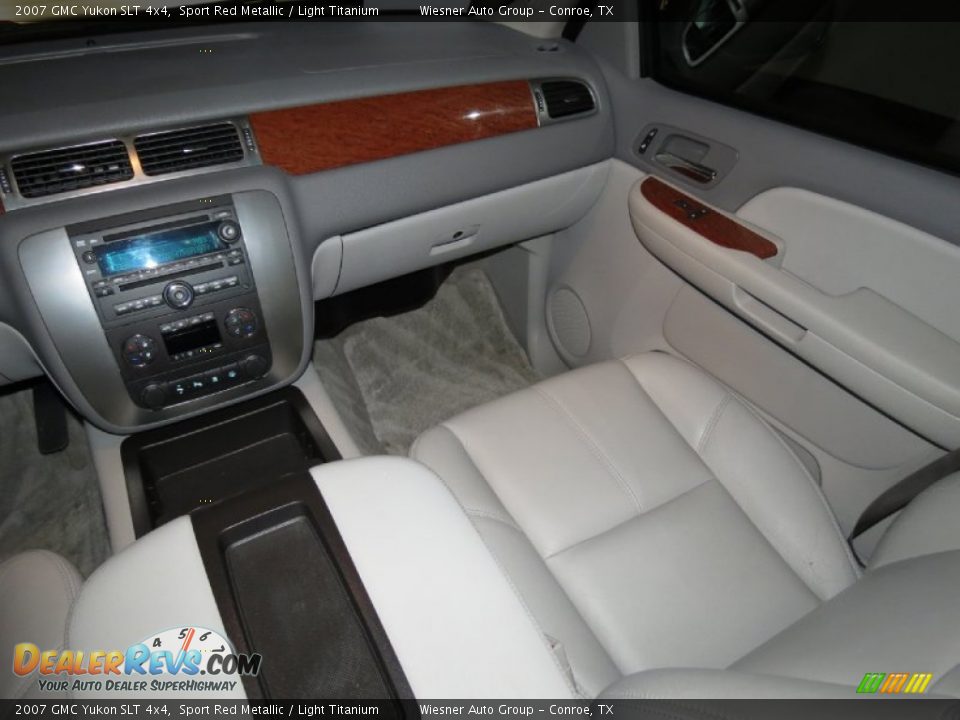 2007 GMC Yukon SLT 4x4 Sport Red Metallic / Light Titanium Photo #23