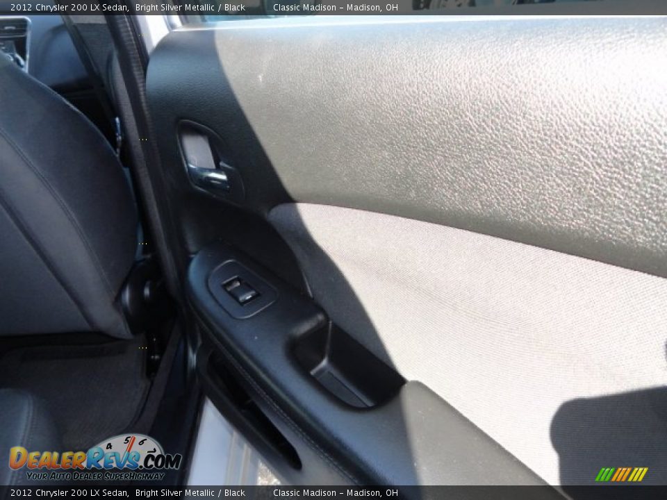 2012 Chrysler 200 LX Sedan Bright Silver Metallic / Black Photo #14