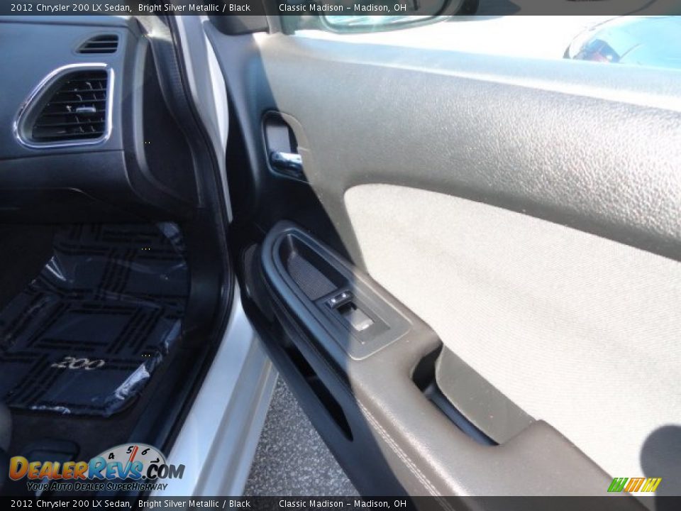 2012 Chrysler 200 LX Sedan Bright Silver Metallic / Black Photo #16