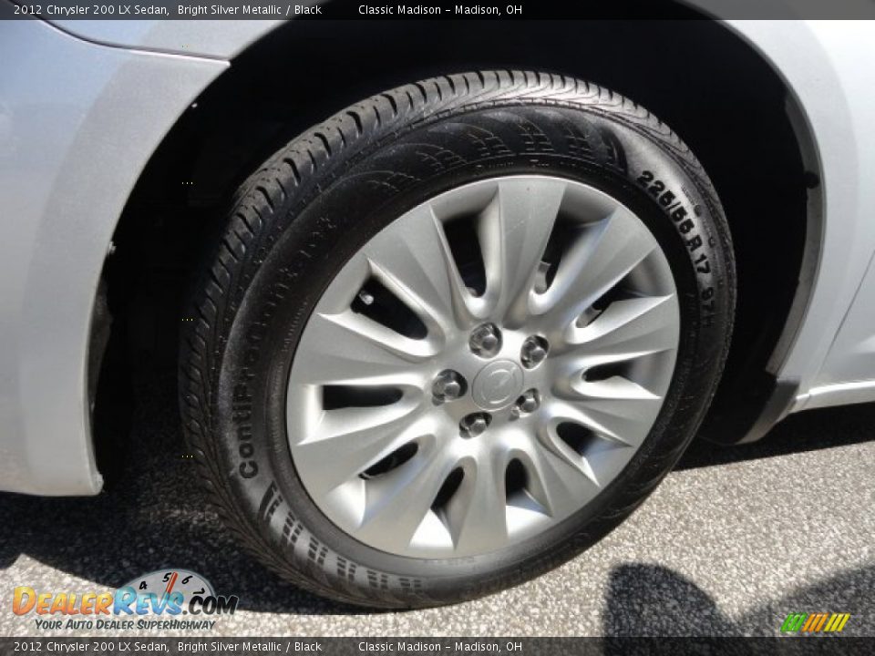 2012 Chrysler 200 LX Sedan Bright Silver Metallic / Black Photo #18