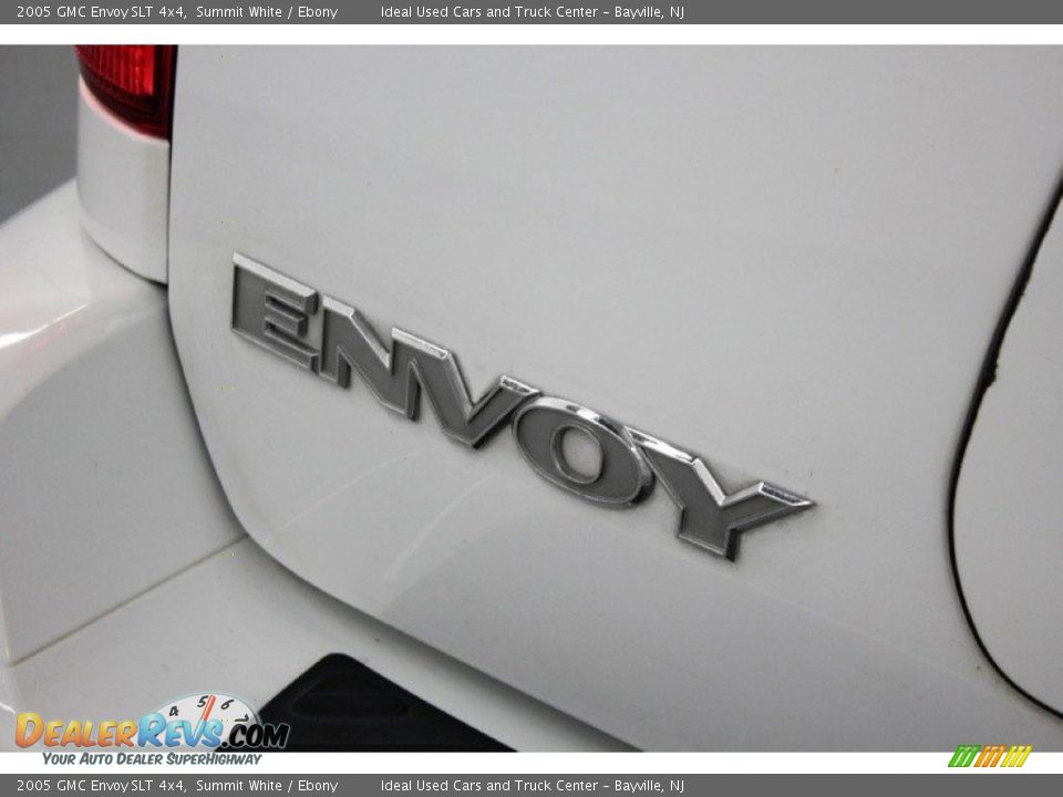 2005 GMC Envoy SLT 4x4 Summit White / Ebony Photo #11