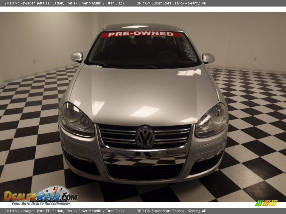2010 Volkswagen Jetta TDI Sedan Reflex Silver Metallic / Titan Black Photo #2