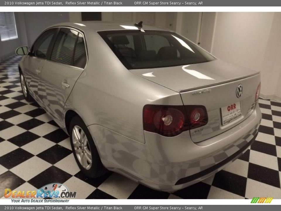 2010 Volkswagen Jetta TDI Sedan Reflex Silver Metallic / Titan Black Photo #7