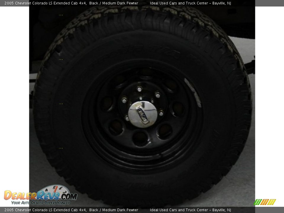 2005 Chevrolet Colorado LS Extended Cab 4x4 Black / Medium Dark Pewter Photo #3