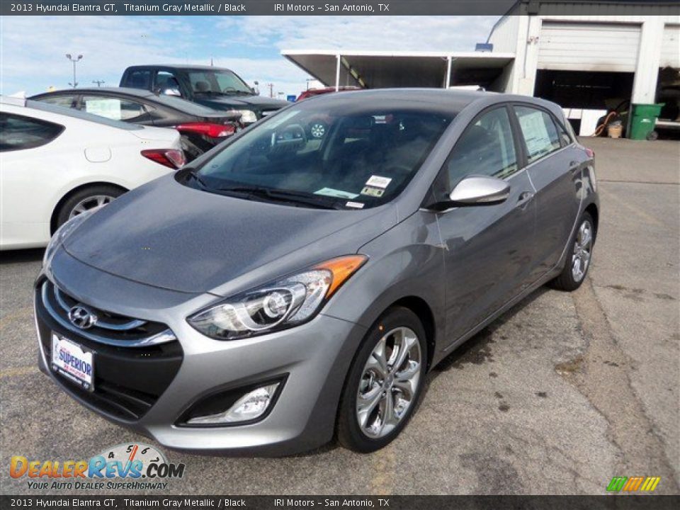 2013 Hyundai Elantra GT Titanium Gray Metallic / Black Photo #2