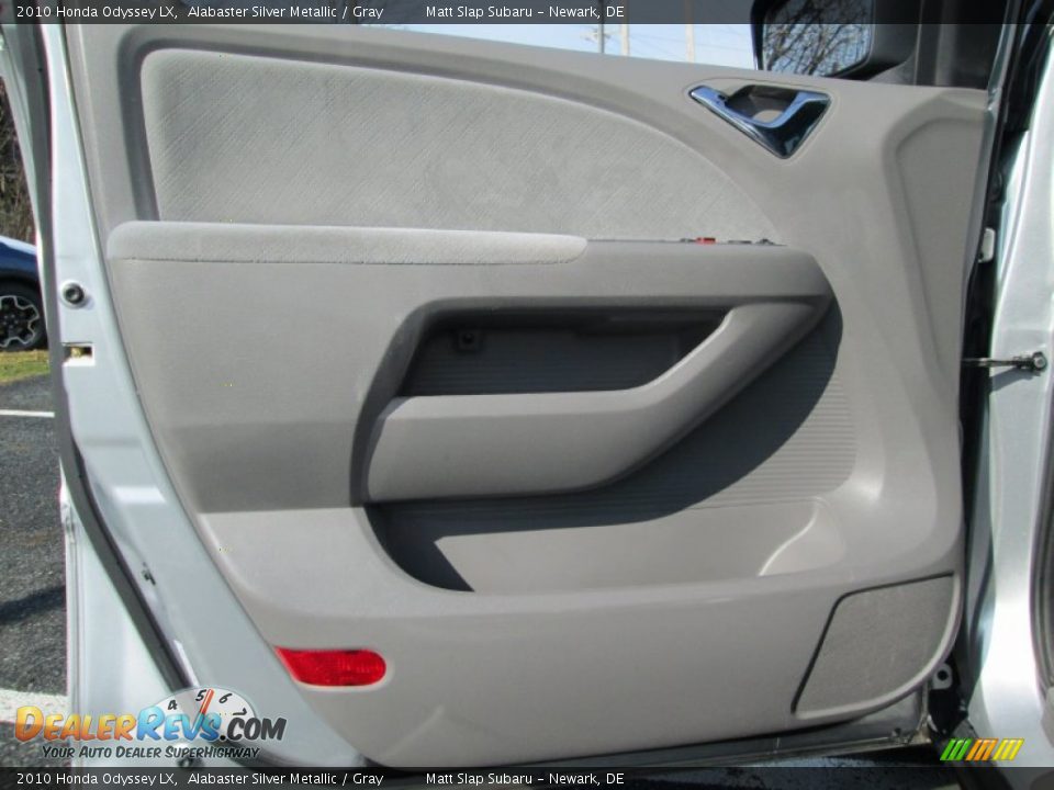 2010 Honda Odyssey LX Alabaster Silver Metallic / Gray Photo #12