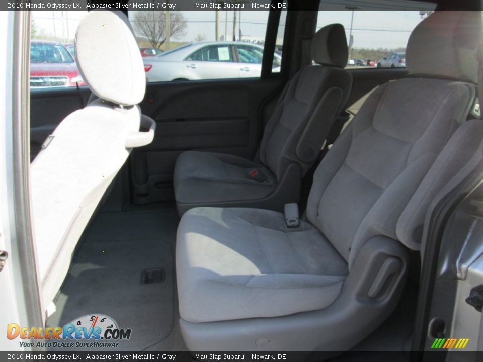 2010 Honda Odyssey LX Alabaster Silver Metallic / Gray Photo #19