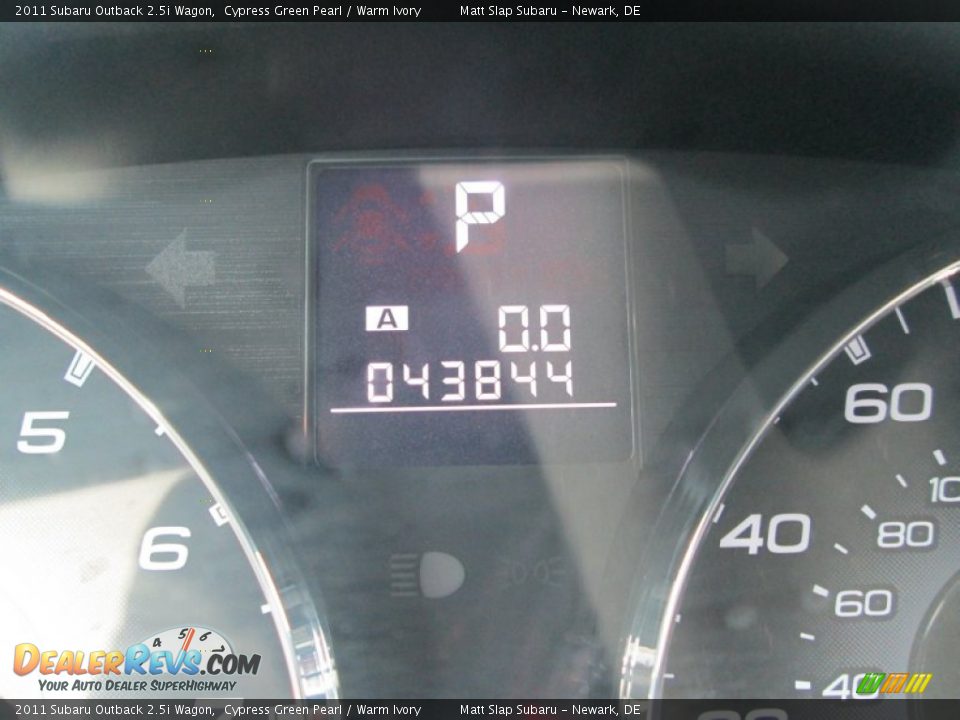 2011 Subaru Outback 2.5i Wagon Cypress Green Pearl / Warm Ivory Photo #26