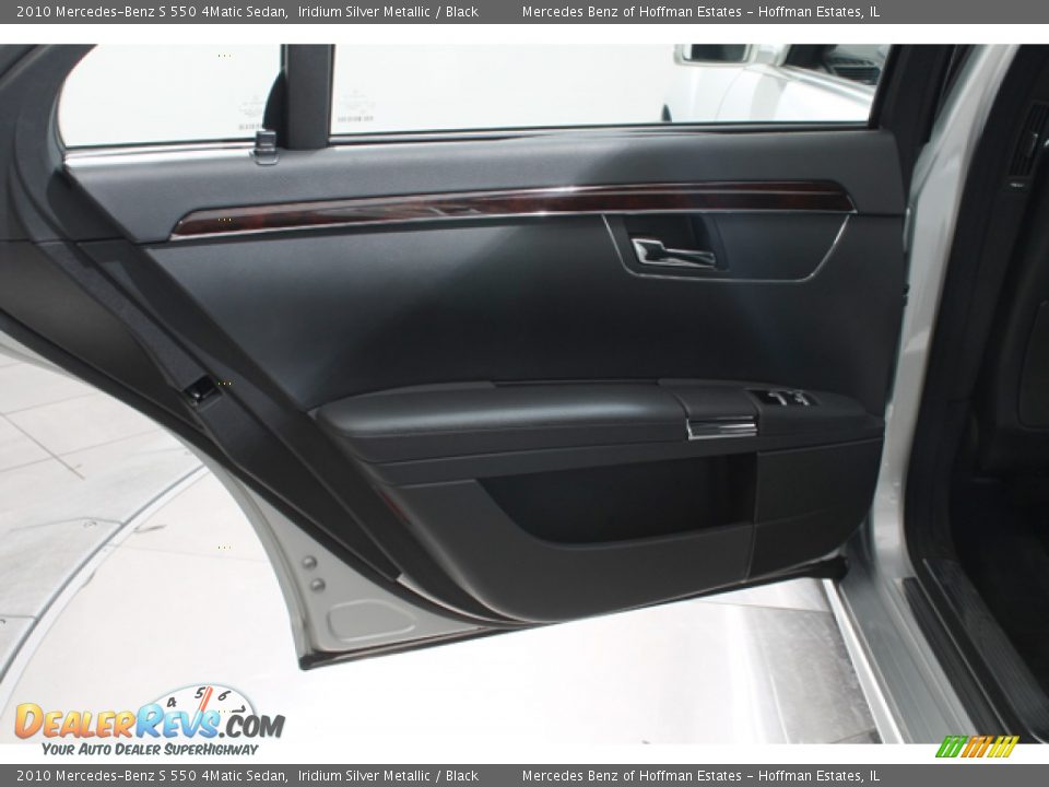 2010 Mercedes-Benz S 550 4Matic Sedan Iridium Silver Metallic / Black Photo #15