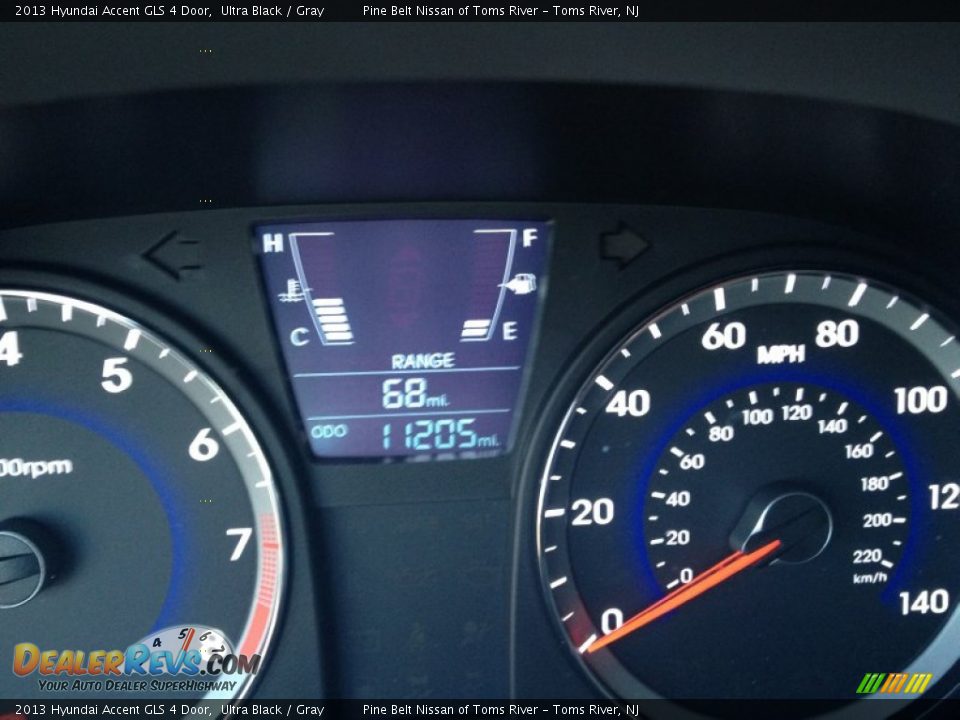 2013 Hyundai Accent GLS 4 Door Ultra Black / Gray Photo #14