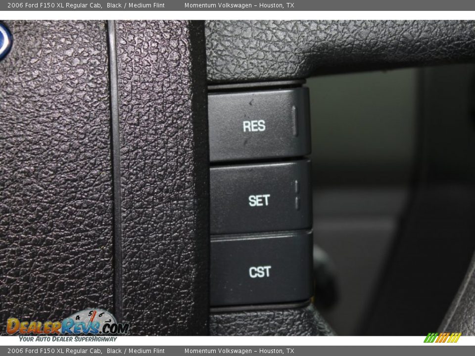 2006 Ford F150 XL Regular Cab Black / Medium Flint Photo #20