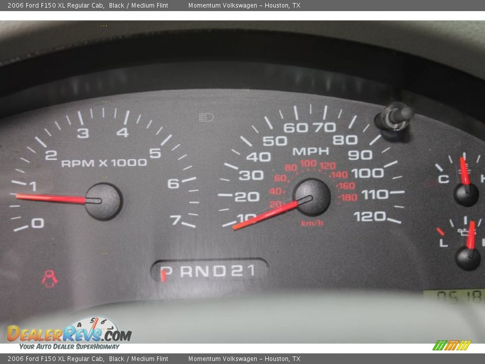 2006 Ford F150 XL Regular Cab Black / Medium Flint Photo #29