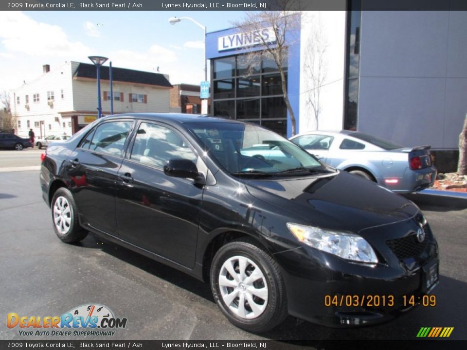 2009 Toyota Corolla LE Black Sand Pearl / Ash Photo #2