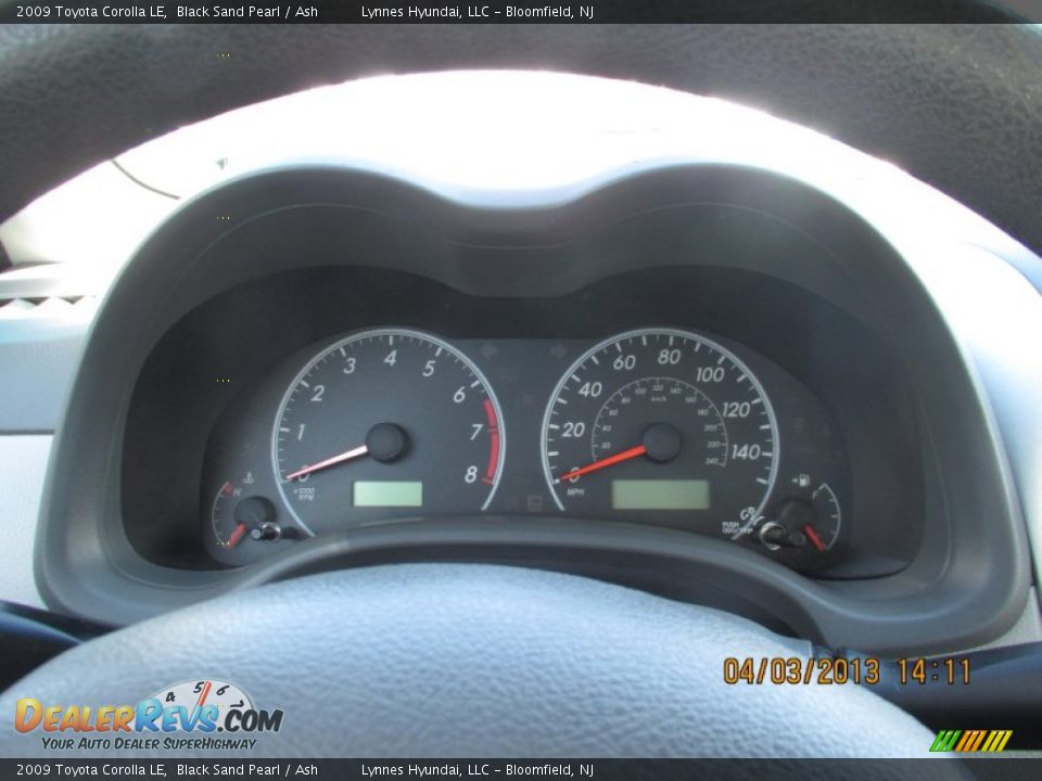 2009 Toyota Corolla LE Black Sand Pearl / Ash Photo #10