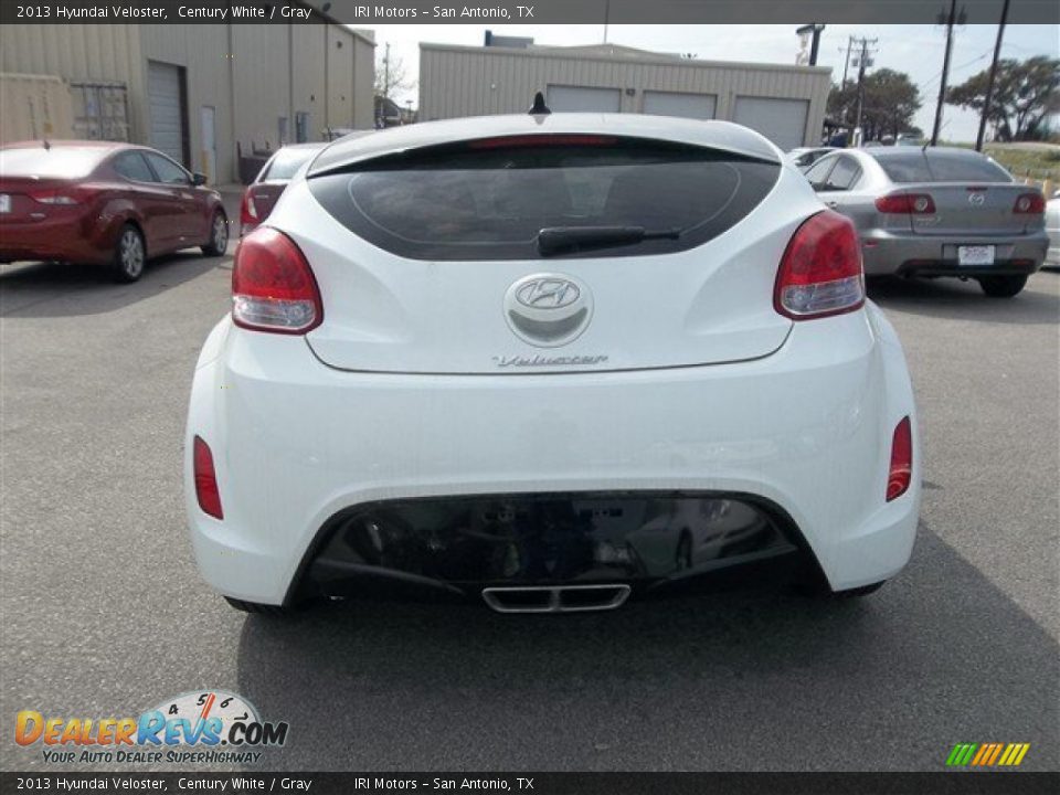 2013 Hyundai Veloster Century White / Gray Photo #4