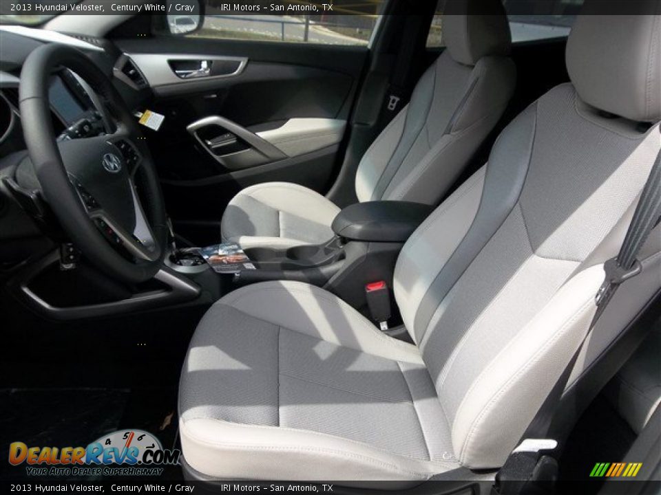 2013 Hyundai Veloster Century White / Gray Photo #6