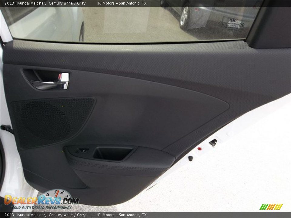 2013 Hyundai Veloster Century White / Gray Photo #7