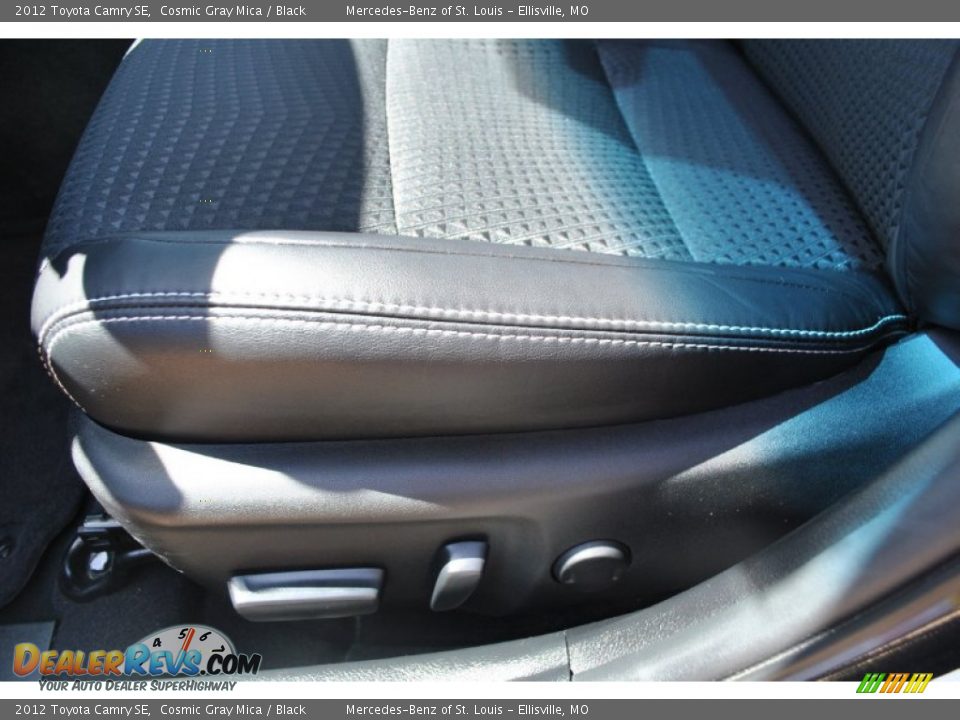 2012 Toyota Camry SE Cosmic Gray Mica / Black Photo #4