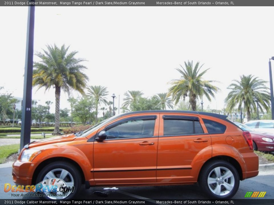 Mango Tango Pearl 2011 Dodge Caliber Mainstreet Photo #4