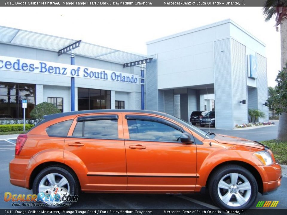 2011 Dodge Caliber Mainstreet Mango Tango Pearl / Dark Slate/Medium Graystone Photo #8