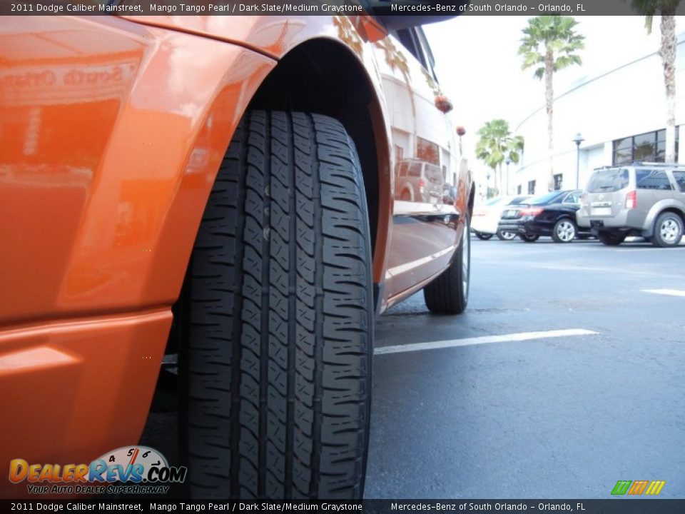 2011 Dodge Caliber Mainstreet Mango Tango Pearl / Dark Slate/Medium Graystone Photo #10
