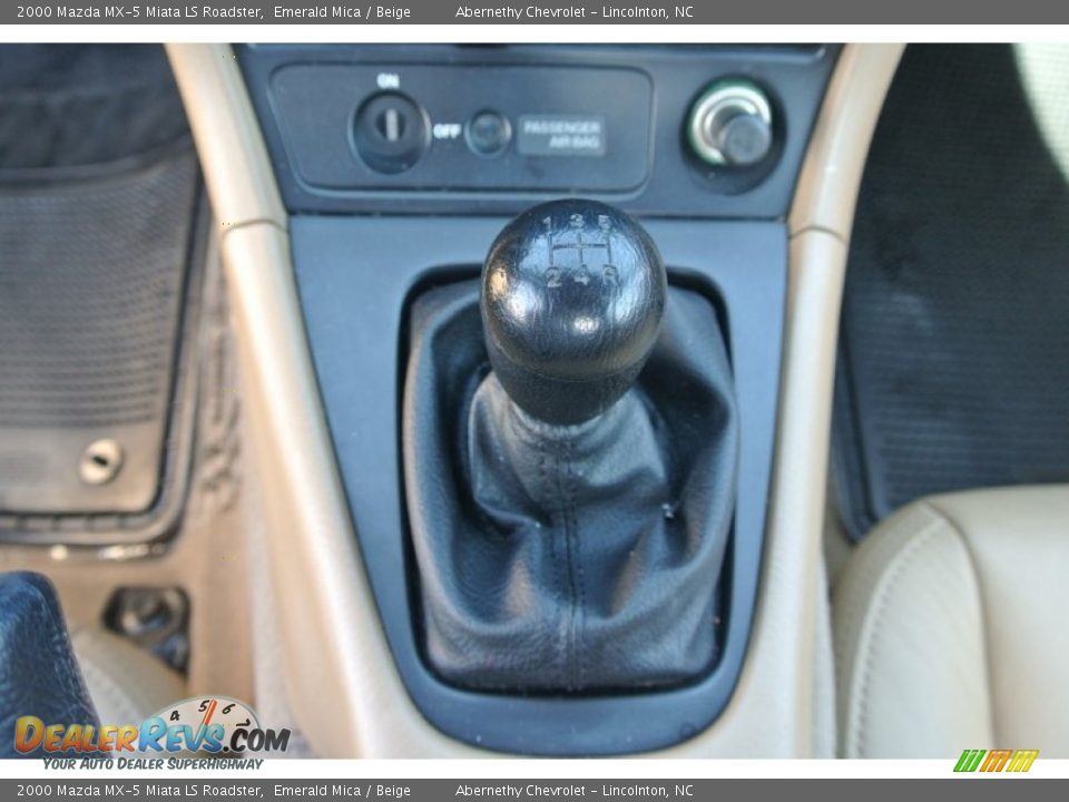 2000 Mazda MX-5 Miata LS Roadster Emerald Mica / Beige Photo #15