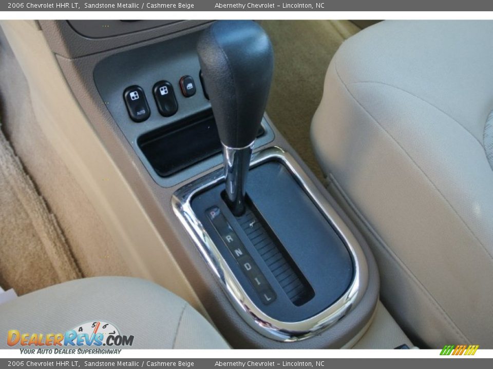 2006 Chevrolet HHR LT Sandstone Metallic / Cashmere Beige Photo #10