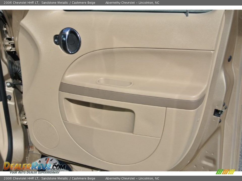 2006 Chevrolet HHR LT Sandstone Metallic / Cashmere Beige Photo #19