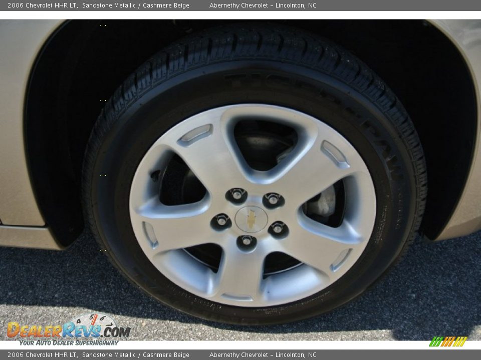 2006 Chevrolet HHR LT Sandstone Metallic / Cashmere Beige Photo #24