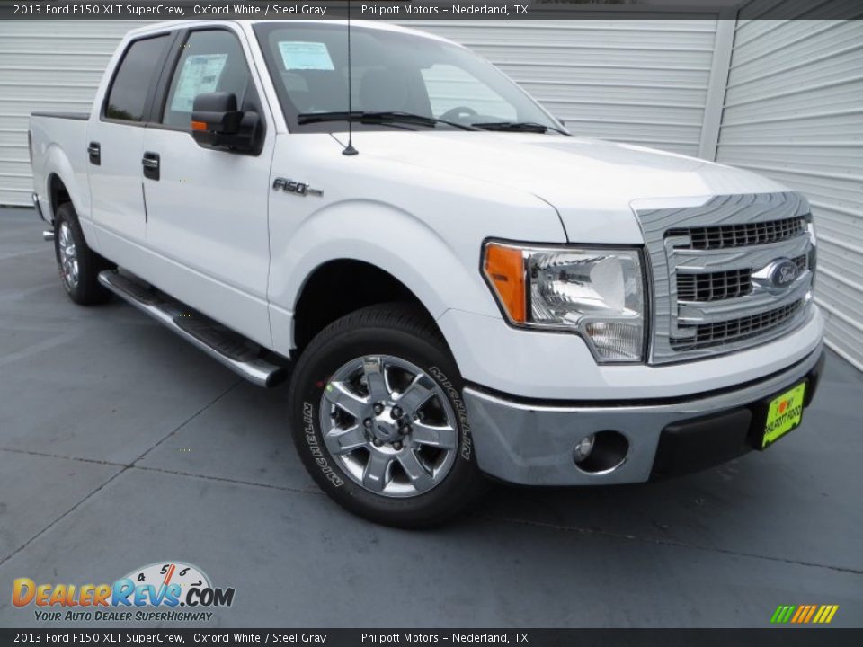 2013 Ford F150 XLT SuperCrew Oxford White / Steel Gray Photo #2