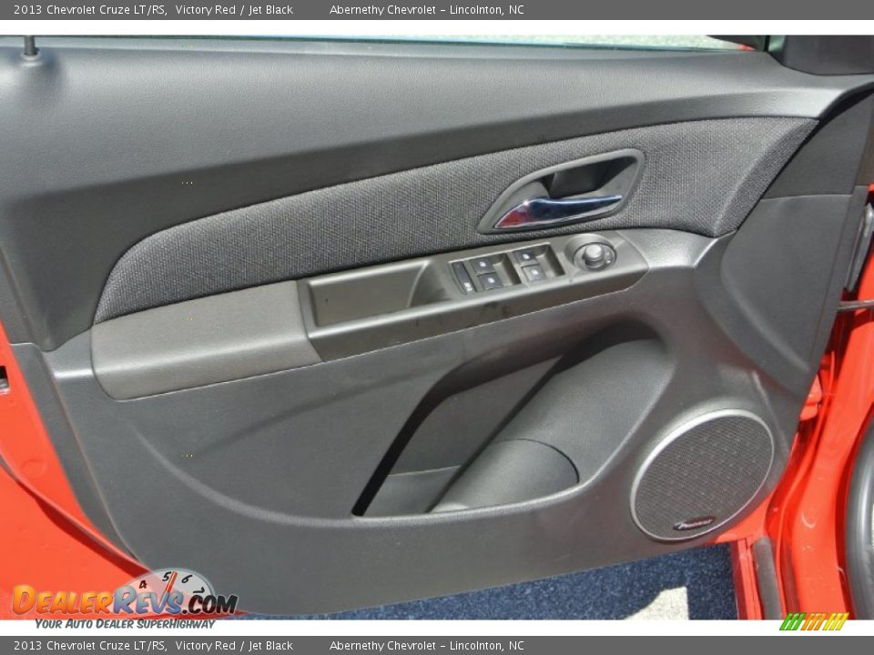 2013 Chevrolet Cruze LT/RS Victory Red / Jet Black Photo #9