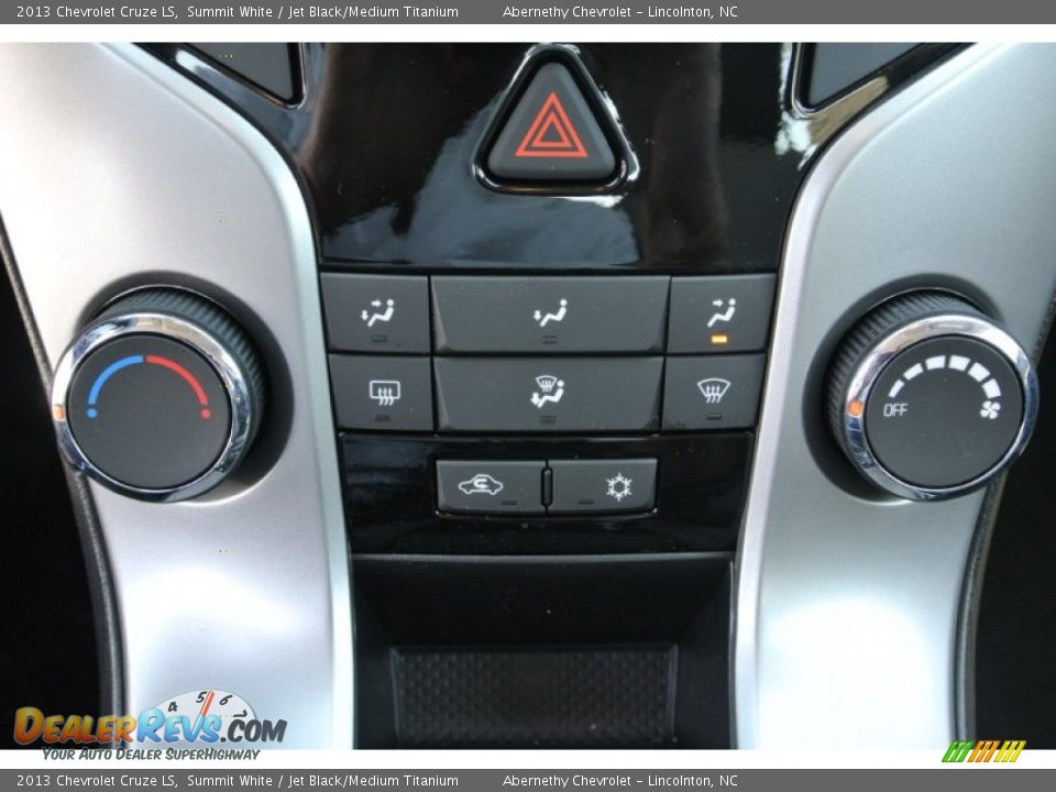 2013 Chevrolet Cruze LS Summit White / Jet Black/Medium Titanium Photo #11