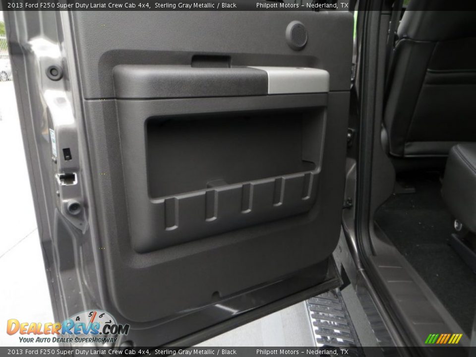 2013 Ford F250 Super Duty Lariat Crew Cab 4x4 Sterling Gray Metallic / Black Photo #21