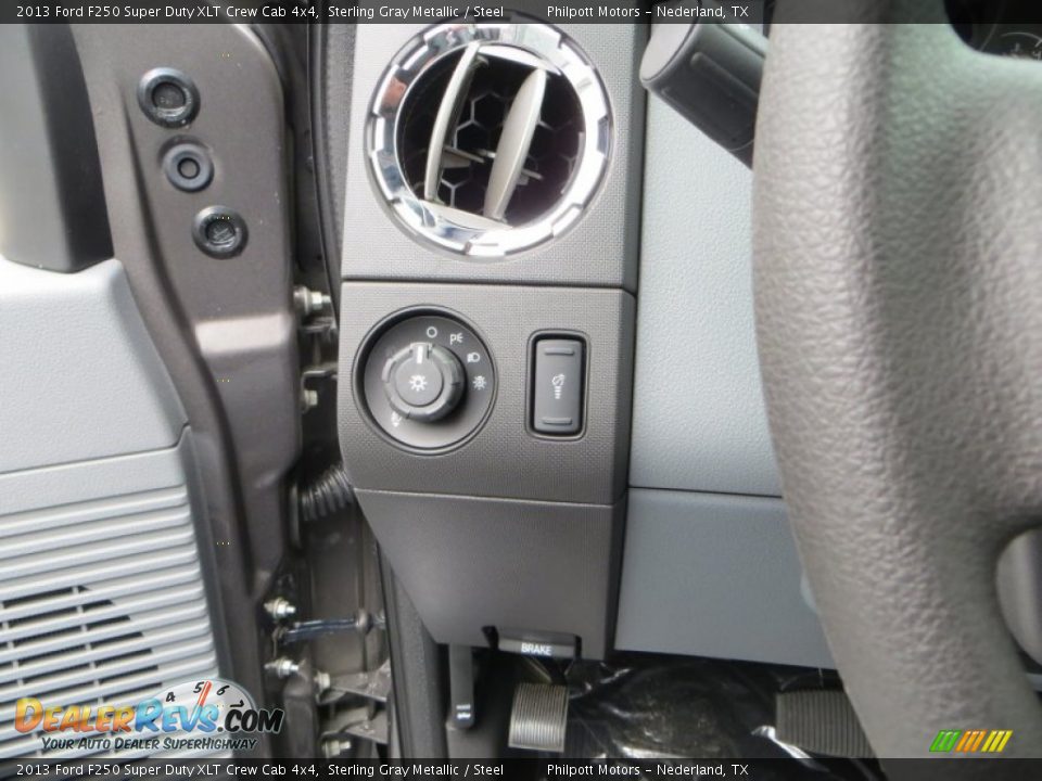 2013 Ford F250 Super Duty XLT Crew Cab 4x4 Sterling Gray Metallic / Steel Photo #31