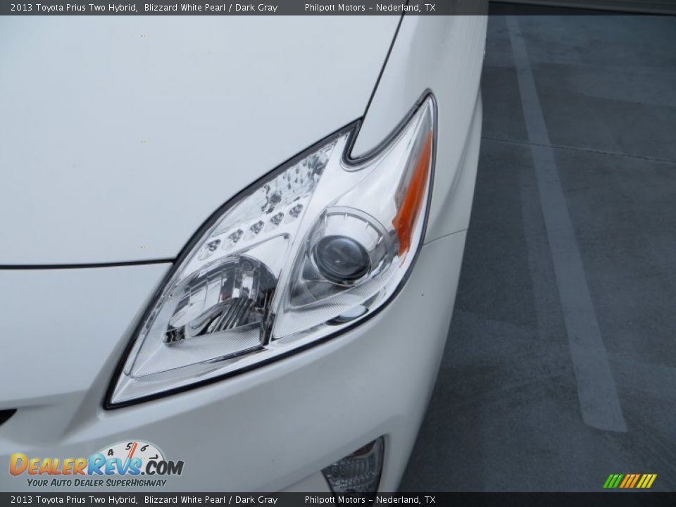 2013 Toyota Prius Two Hybrid Blizzard White Pearl / Dark Gray Photo #11