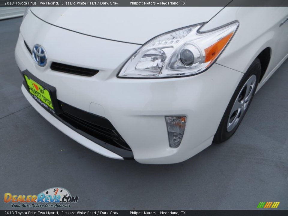 2013 Toyota Prius Two Hybrid Blizzard White Pearl / Dark Gray Photo #12
