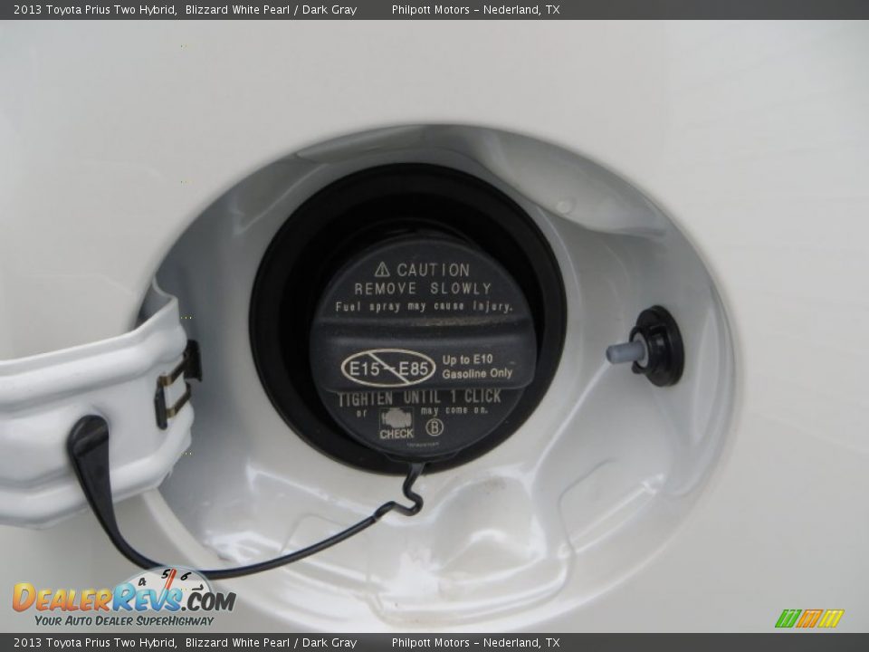 2013 Toyota Prius Two Hybrid Blizzard White Pearl / Dark Gray Photo #15