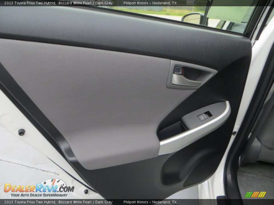 2013 Toyota Prius Two Hybrid Blizzard White Pearl / Dark Gray Photo #19