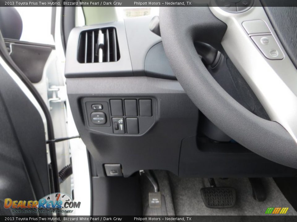 2013 Toyota Prius Two Hybrid Blizzard White Pearl / Dark Gray Photo #30